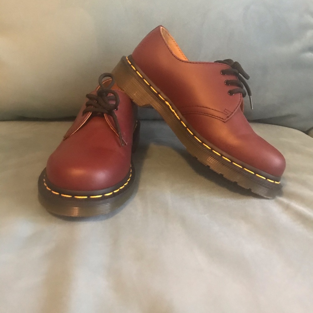 Ladies Dr. Martens